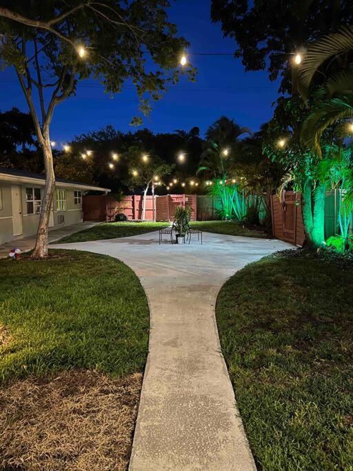Cozy & Beautiful 1Bd Apartment W/Full Kitchen! Fort Lauderdale Kültér fotó